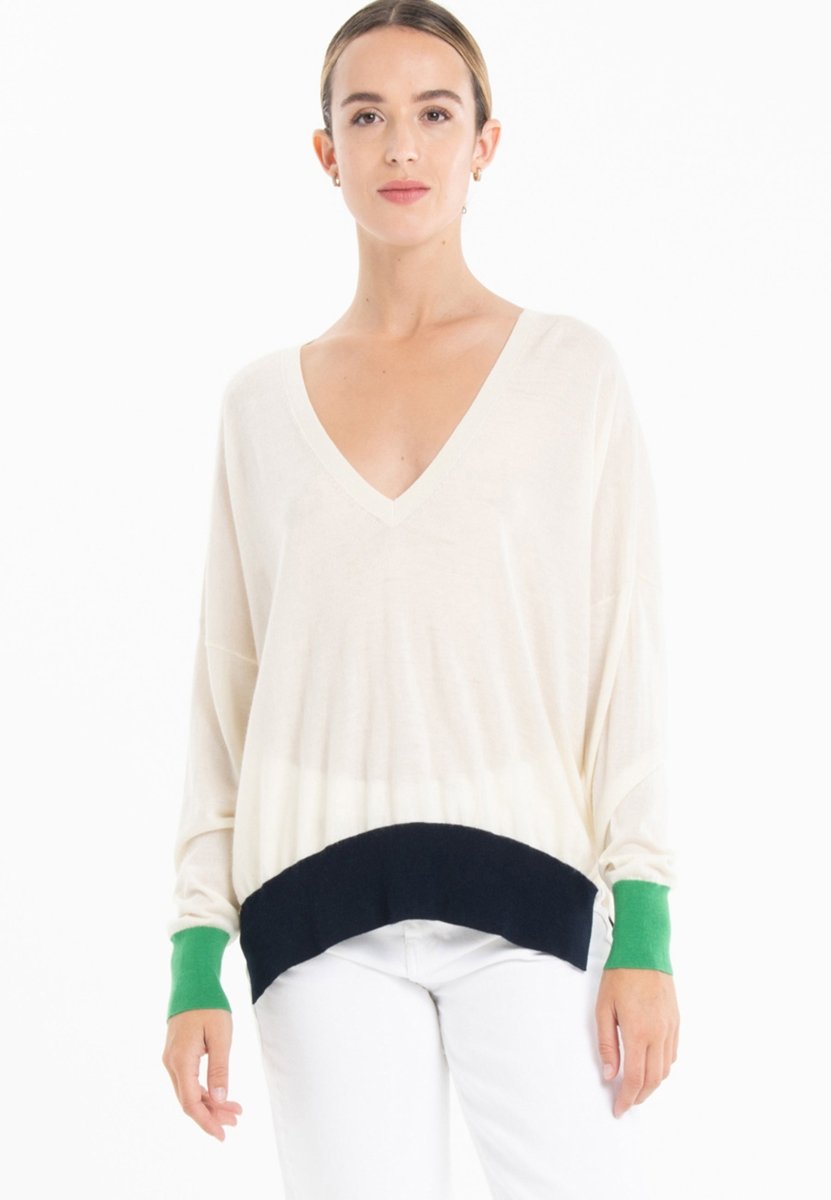 Pull col V oversize ultrafin cachemire et laine blanc/vert/bleu marine femme - KELLY 10